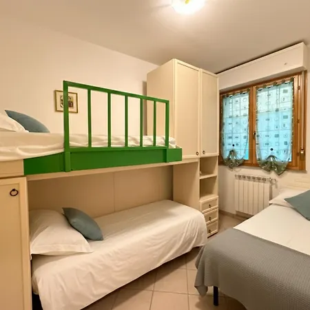 Casa Brezza Marina Al Piano Terra A Due Passi Dal Mare Follonica